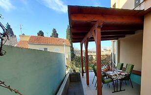 Apartment 4 Sleeps 4 Guests