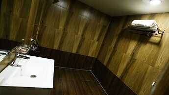 New Hotel Suhail