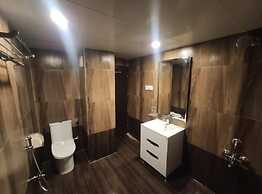 New Hotel Suhail