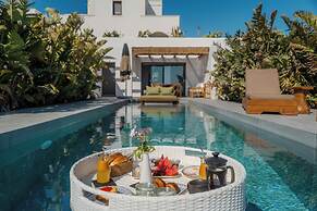 Numa Santorini