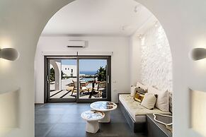 Numa Santorini