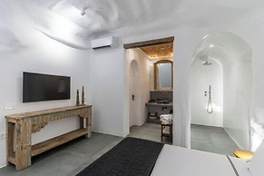 Numa Santorini