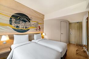 Ibis Thane