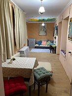 Guest house in mtawminda