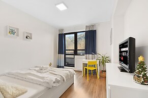 One Bedroom with Mountain View
