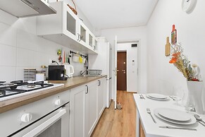 One Bedroom with Mountain View