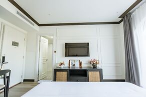 ROBIN HOTEL