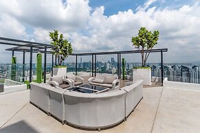 Reizz Residence