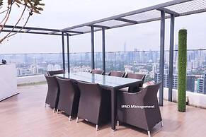 Reizz Residence