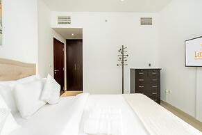 Lux BnB I 29 Burj BLVD I Pool Views