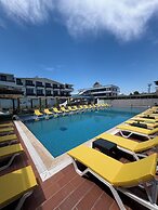 Atas Aqua  Otel Avsa