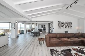 Sandbanks Villa