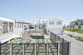 Sandbanks Villa