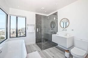 Sandbanks Villa