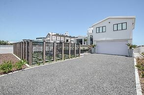 Sandbanks Villa