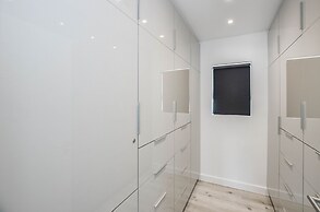 Sandbanks Villa