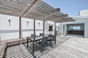 Sandbanks Villa