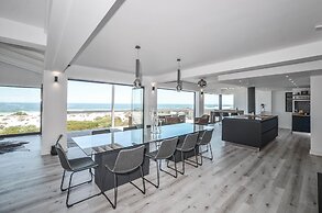 Sandbanks Villa