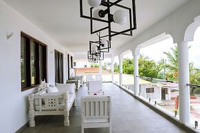 Met Beach Resort