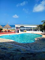 Met Beach Resort