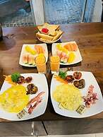 Ceylon Kingsmen Garden Hotel