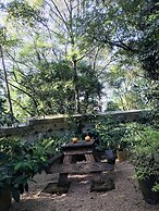 Ceylon Kingsmen Garden Hotel