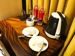 Ceylon Kingsmen Garden Hotel