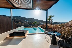 Ftelia Black Villas