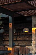 Ftelia Black Villas