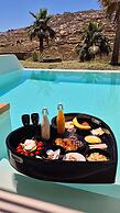 Ftelia Black Villas