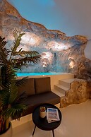 Ftelia Black Villas