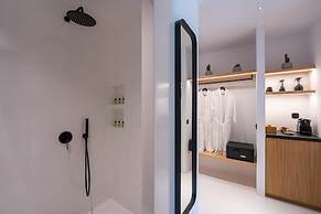 Ftelia Black Villas