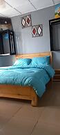 Tommy's Budget Rooms