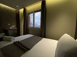 The View Delta Hotel