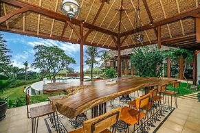 Villa Ravenala