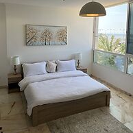 Vanquish Red Sea View