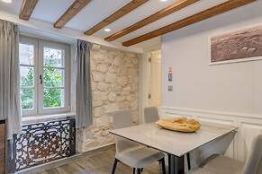 Mint Luxury Rooms