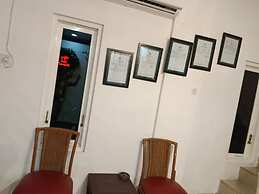 D'Ariska Rooms Homestay
