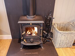 Grouse Lodge