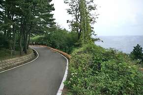 Bada Sori Pension