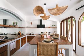 The Arki Villa