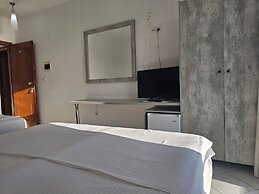1bed Beachfront With Seaview Balcony - 5mintobeach
