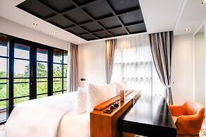 Secana Beachtown Resort & Villas