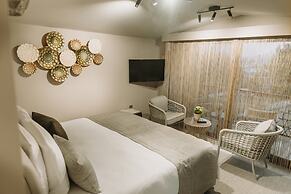 Doors Urla Hotel & Bungalows