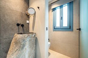 Aura Suites Paros