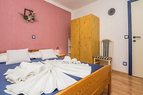 Apartment Kikas