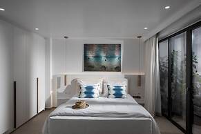 Made By The Sea Villas 12 Bdrm