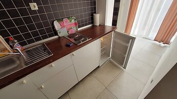 Economy Apartment 12 Sleeps 3 Guests
