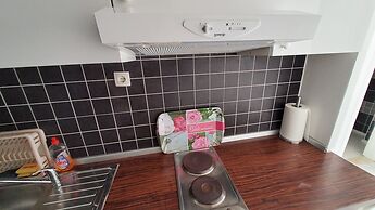 Economy Apartment 12 Sleeps 3 Guests