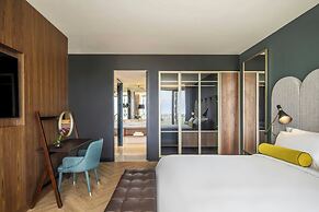 Renaissance Porto Lapa Hotel
